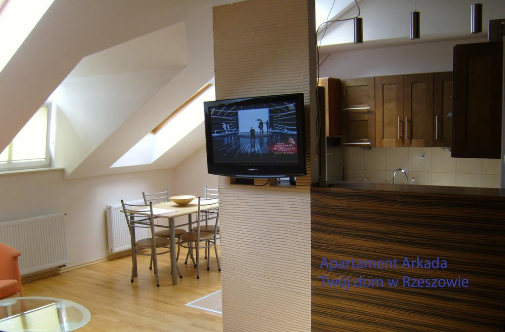 Ferienwohnung Apartament Arkada Rzeszów Exterior foto